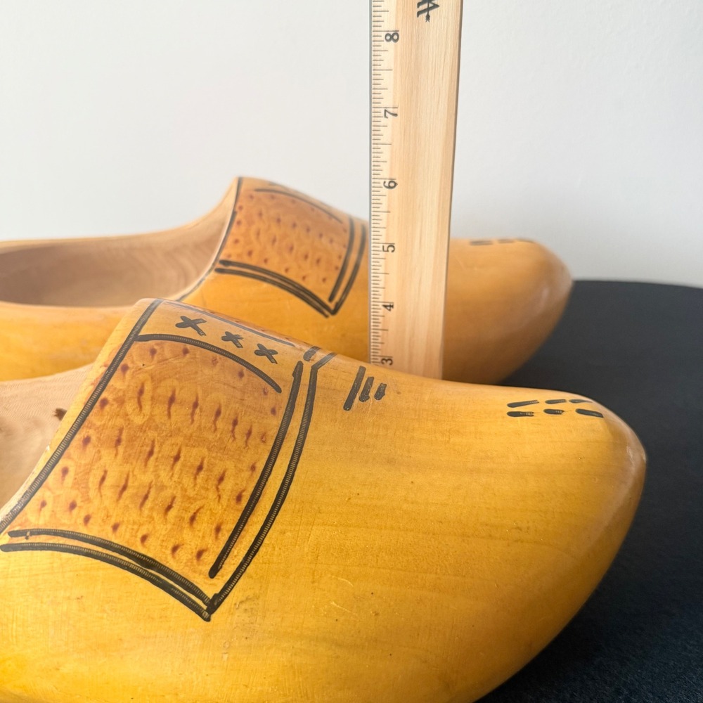 Vintage Wooden Dutch Clogs Hand Painted Folk Art‎ Souvenir Pair - Picture 9 of 12